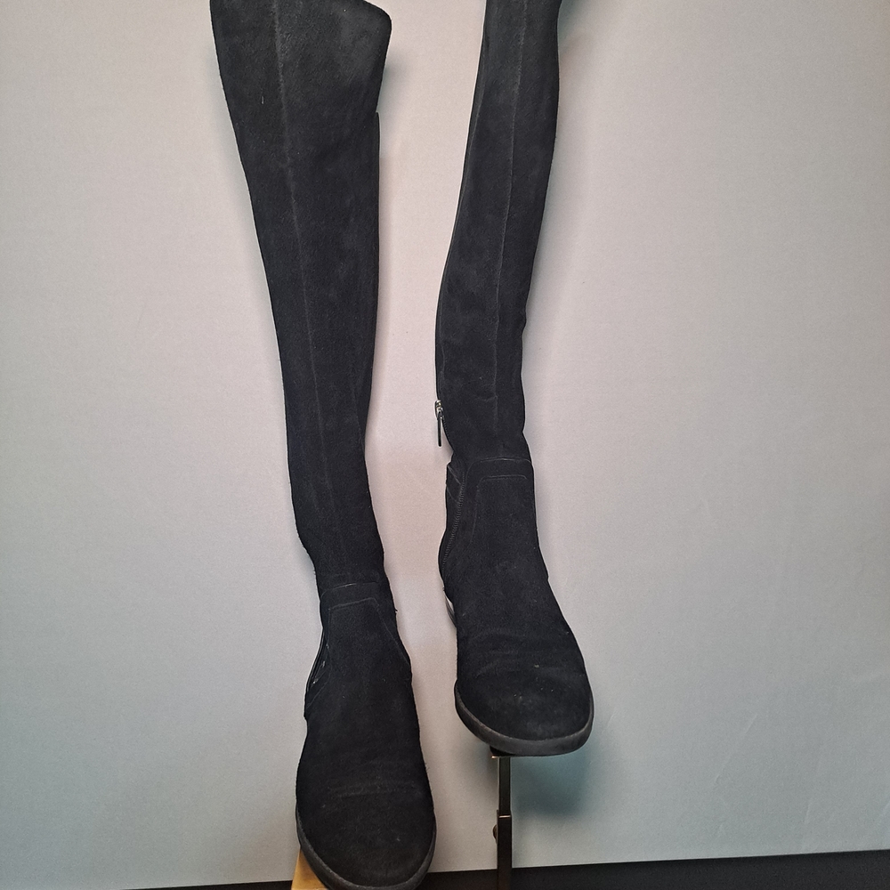 Elegant Black Over the Knee Boots size 6.5